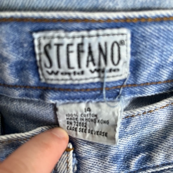 High Waisted Vintage Jeans - Picture 6 of 7